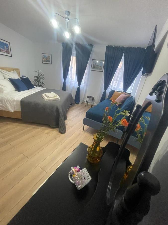 Apartmán Sweet-Bombon Sibiu Exteriér fotografie