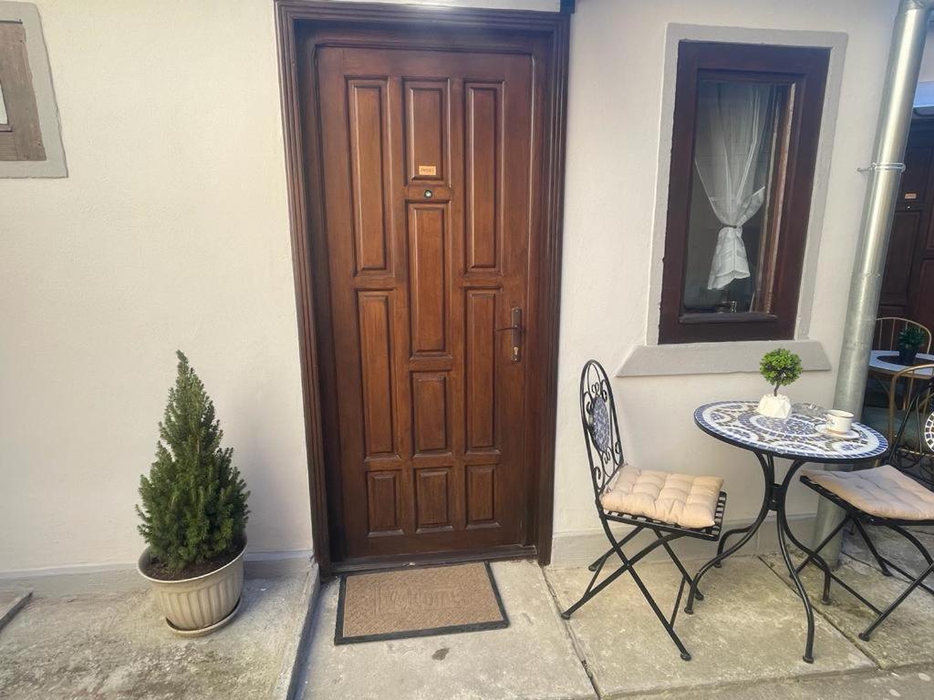 Apartmán Sweet-Bombon Sibiu Exteriér fotografie